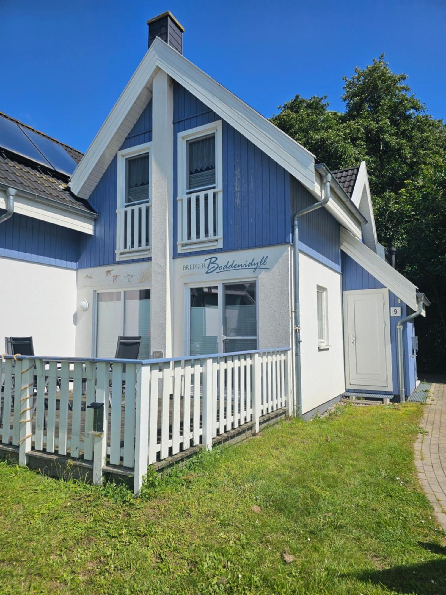 Breeger Boddenidyll Villa Exterior photo
